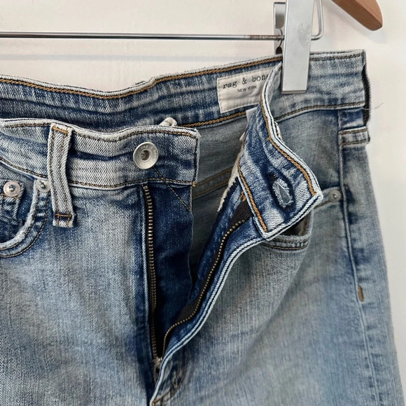 Rag & Bone Super High Rise Ankle Cigarette Light Wash Jeans Size 27 - Picture 3 of 6